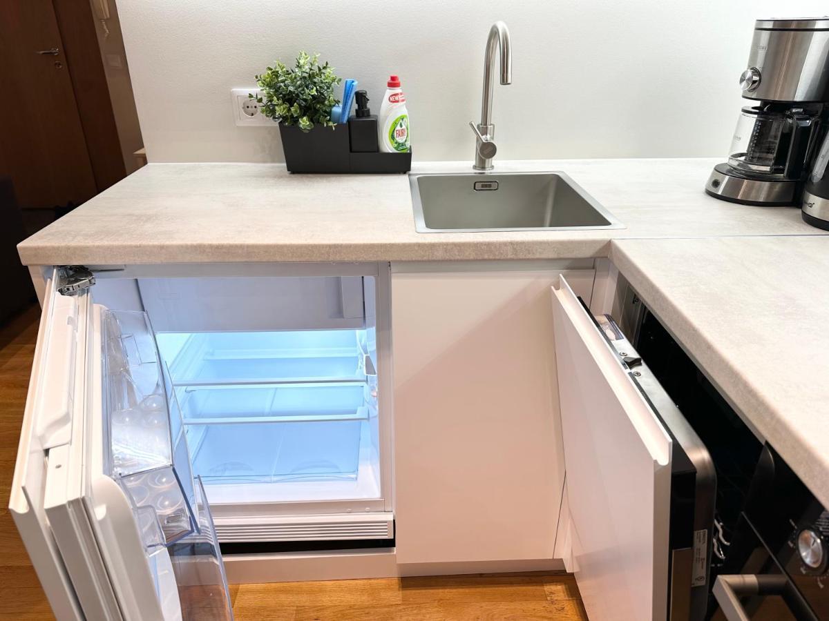 Lovely Beachfront Apartment In Paernu 외부 사진
